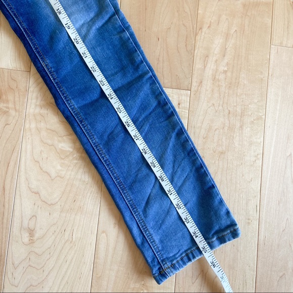 Straight Leg Jeans 24 XS - Picture 4 of 9